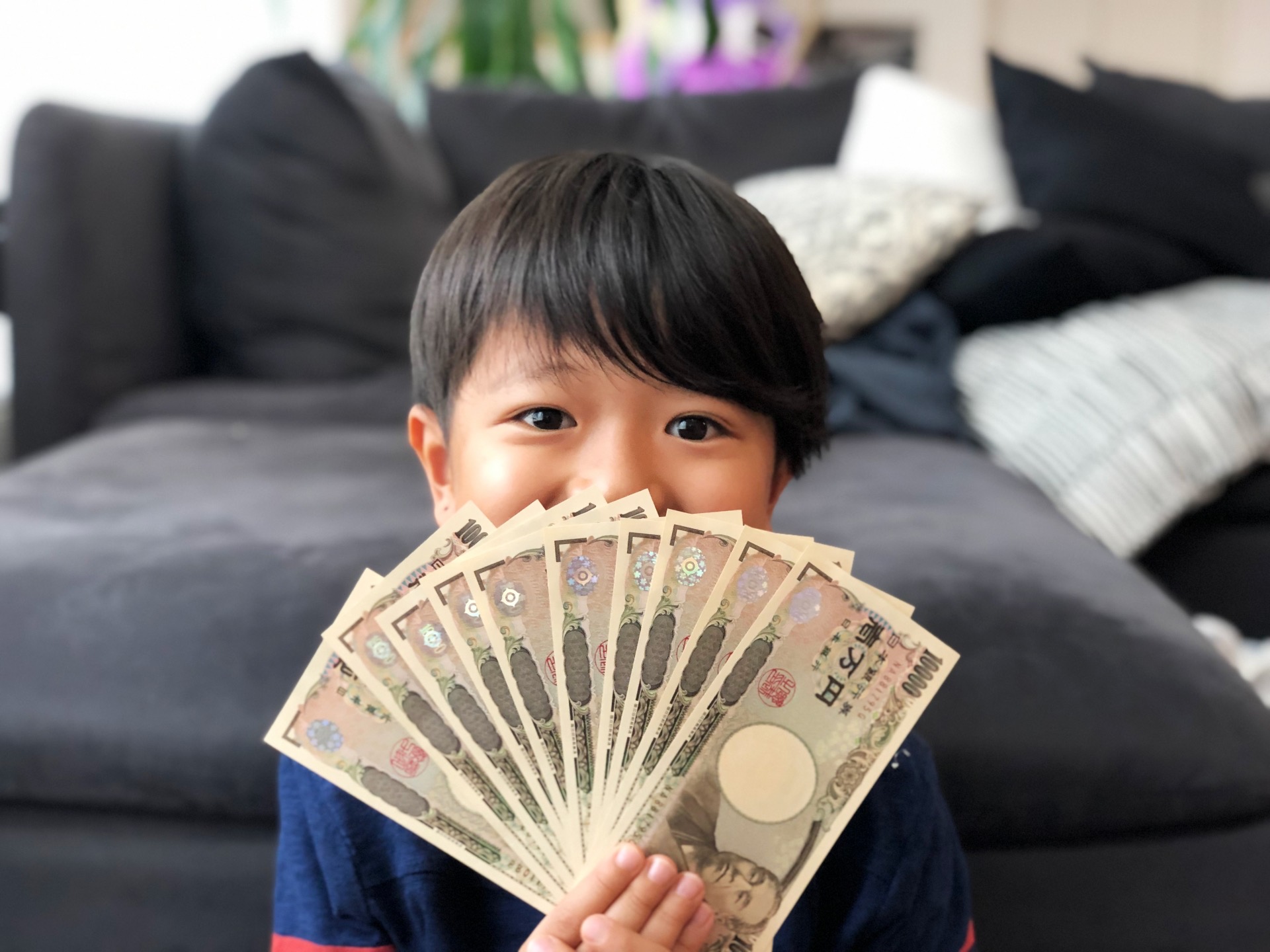 コロナ禍でお金が増えた人・減った人。その違いとは・・・